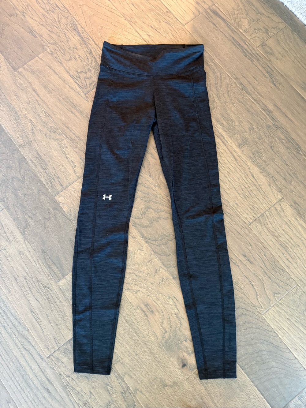 Under Armour Black High-Rise Athletic Leggings cold gear s